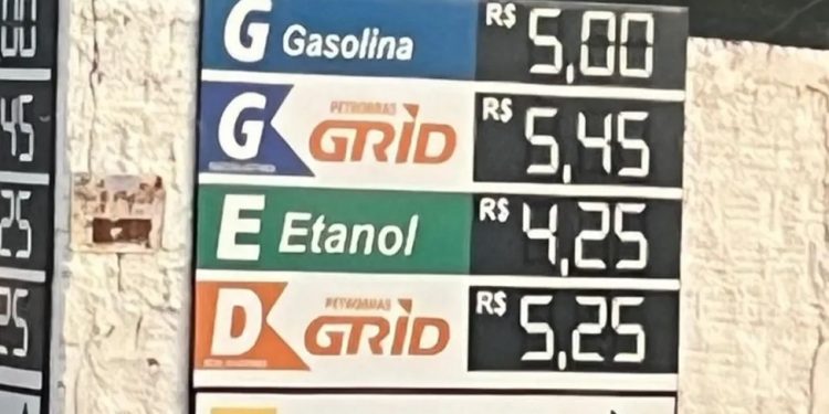 Gasolina já é vendida mais barata em postos de combustíveis em Juazeiro do Norte