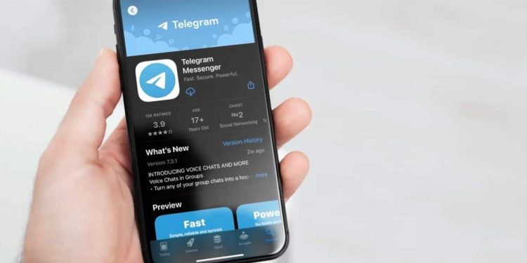 Telegram dispara mensagens contra PL das Fake News e diz que projeto “acaba com liberdade de expressão”
