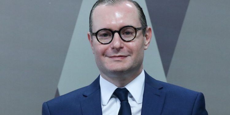 Com 58 votos, Cristiano Zanin é aprovado no Senado e será novo ministro do STF