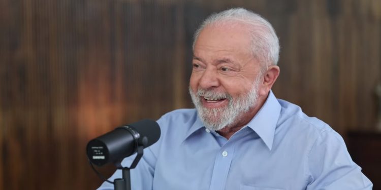 Lula estreia em live com anúncio de “novo PAC” e aceno do ‘Minha Casa, Minha Vida’ para classe média