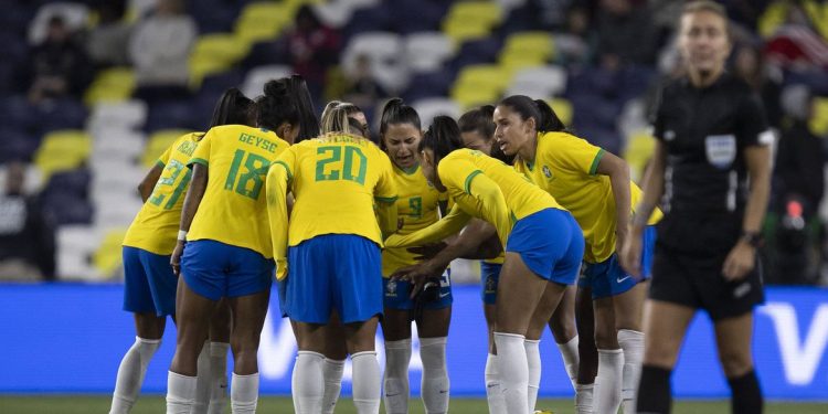 Seleção feminina de futebol é convocada para a Copa do Mundo