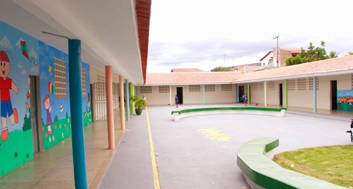 MPCE recomenda suspensão imediata de processo seletivo em Barbalha