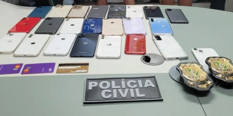 Mais de 30 celulares furtados na Expocrato são apreendidos em Juazeiro do Norte; vídeo