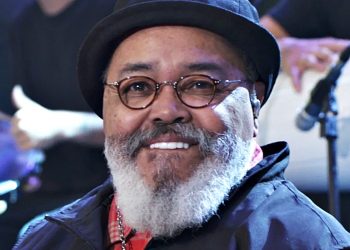 Cantor e compositor Jorge Aragão (Foto: Divulgação/TV Globo)