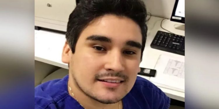 Falso médico que levava vida de luxo no Ceará é alvo de ação por fraude e falsificação