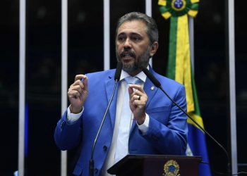 O governador do Ceará, Elmano de Freitas (Foto: Roque de Sá/Agência Senado)