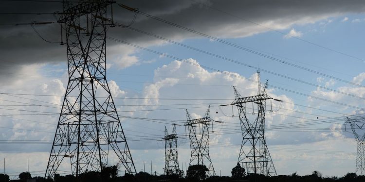 Relatório do ONS indica provável causa de apagão que afetou 25 estados