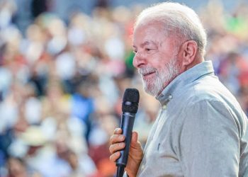 O presidente Luiz Inácio Lula da Silva assinou, nesta quinta-feira (31), o decreto que institui o programa Brasil sem Fome (Foto: Ricardo Stuckert/PR)