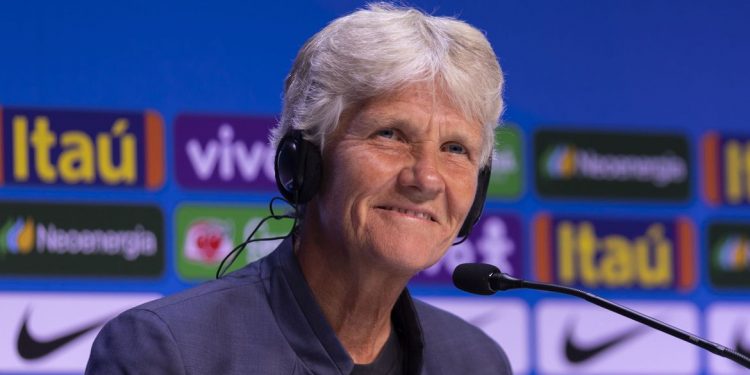 CBF inicia reformulação na seleção feminina e demite Pia Sundhag