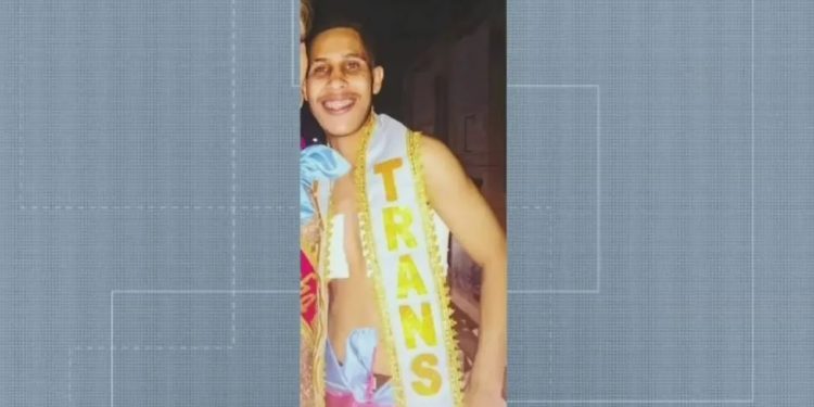 Homem trans é assassinado a tiros em Juazeiro do Norte depois de receber ligação para ir a praça