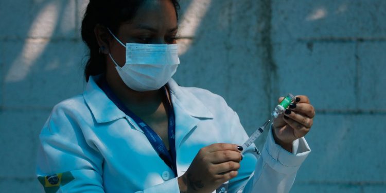 Ministério da Saúde define data de pagamento do piso da enfermagem