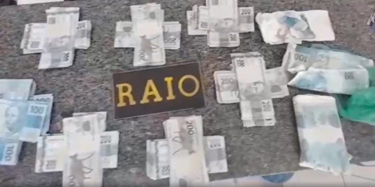 Passageiras são presas em Iguatu com R$ 126 mil em cédulas falsas
