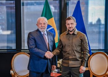 Lula se reúne com Zelensky em NY: ‘Conversamos sobre caminhos da paz’