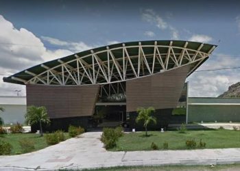 A Policlínica de Quixadá é um dos locais de trabalho (Foto: Reprodução/Google Maps)