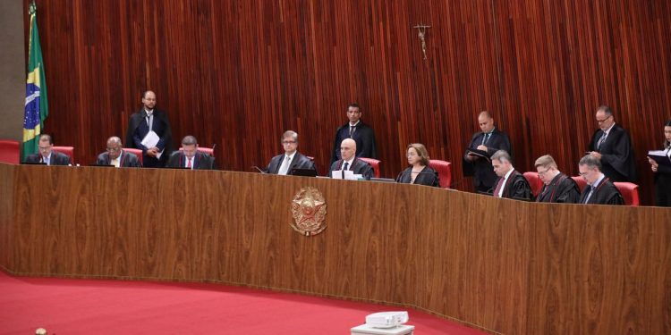 TSE absolve Bolsonaro em ação por abuso de poder nas eleições de 2022