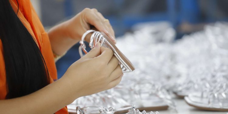 Ceará gera quase 11 mil novos empregos em agosto