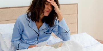 Insônia: causas, sintomas e quando procurar tratamento para problemas com o sono