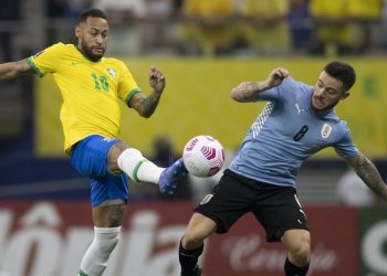 Tentando retomar vitórias, Brasil enfrenta Uruguai em Montevidéu