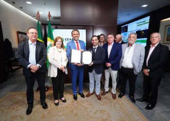 Governo do Ceará e Grupo Jepri firmam acordo para investimento bilionário em planta de hidrogênio verde