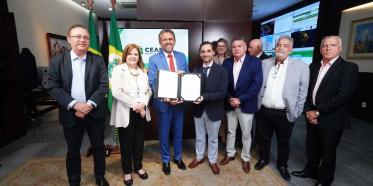 Governo do Ceará e Grupo Jepri firmam acordo para investimento bilionário em planta de hidrogênio verde