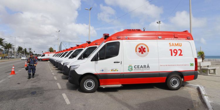 Frota do Samu Ceará é renovada com 33 novas ambulâncias para atender 25 municípios