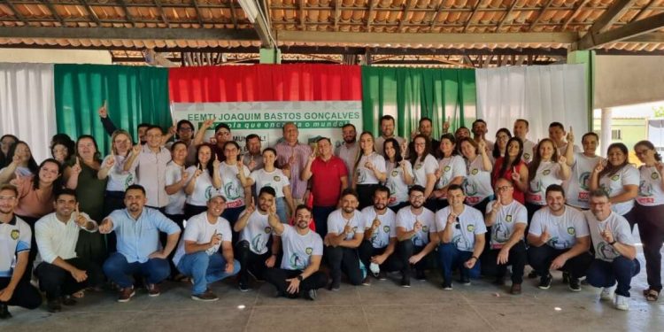 Escola do Interior do Ceará vence prêmio de melhor do mundo