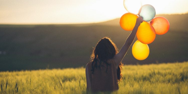 Nunca aceite menos do que você merece – Por Mirta Lourenço