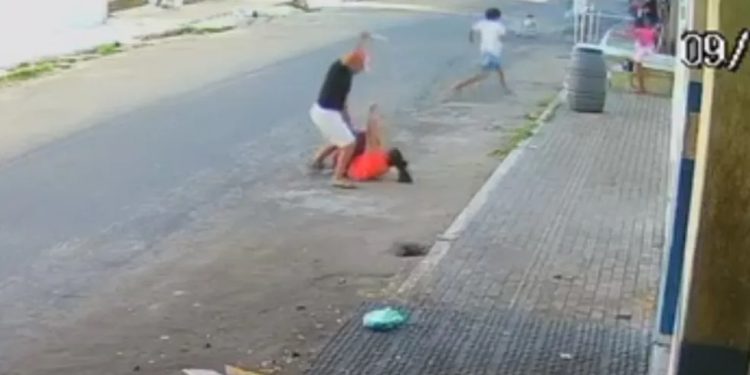 Missão Velha: Mulher é esfaqueada pelo cunhado por negar relação sexual