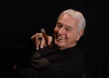 Morre Carlos Lyra, um dos grandes nomes da bossa nova, aos 90 anos