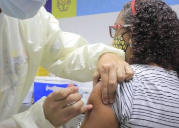 Sesa recomenda segunda dose da vacina bivalente para grupos prioritários; veja quais