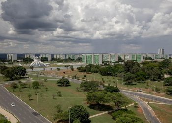 Esplanada dos Ministérios (Foto: Rafa Neddermeyer/Agência Brasil)