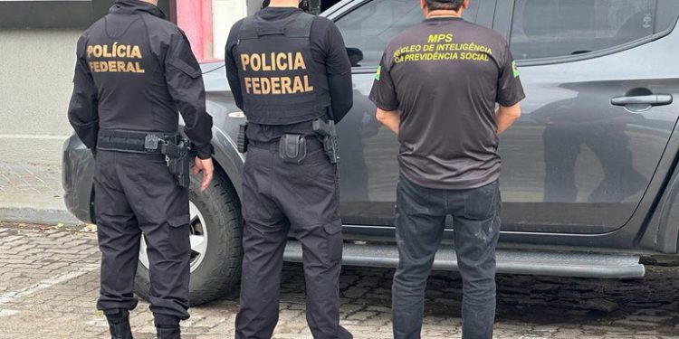 Iguatu: Influenciador com mais de 1 milhão de seguidores é suspeito de atuar em fraude de R$ 2,5 milhões no INSS