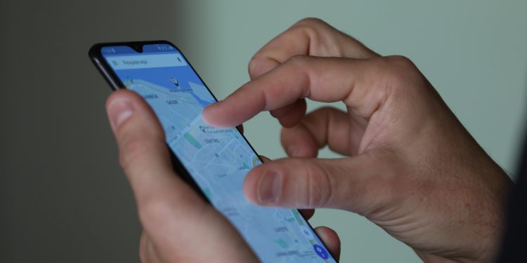 Celular seguro tem mais de 276 mil cadastros em 24 horas; entenda como funciona