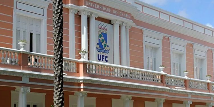 UFC abre inscrição para concurso com 39 vagas para professor
