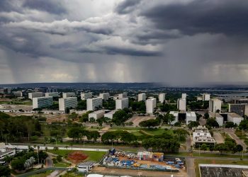 Esplanada dos Ministérios, em Brasília (Foto: Rafa Neddermeyer/Agência Brasil)