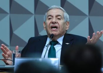 Ex-ministro de Bolsonaro, general Heleno comandou o GSI, ao qual a Abin estava vinculada (Foto: Lula Marques/Agência Brasil)