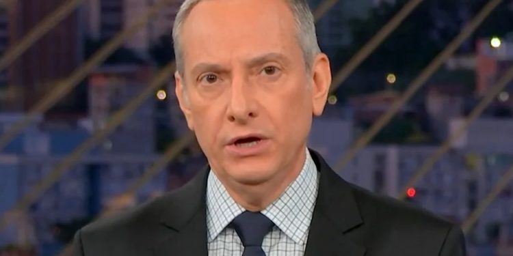 José Roberto Burnier sofre infarto na Globo e opera o coração às pressas
