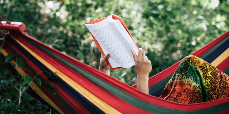 Os espaços de leitura como estratégia para ler o mundo – Por Alexandre Lucas