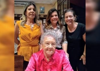 As três filhas estão dividindo a herança deixada por Palmirinha (Foto: Reprodução)