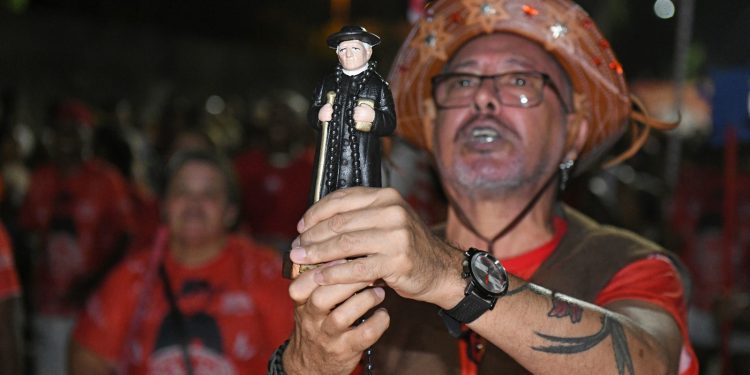 Carnaval 2024: Padre Cícero será tema de samba enredo da Unidos de Padre Miguel