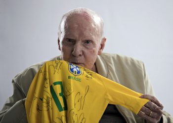 Morre Zagallo, uma das lendas do futebol brasileiro