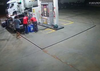 Câmera flagrou motorista furtando R$ 3 mil em gasolina em posto de Barbalha (Foto: Reprodução)
