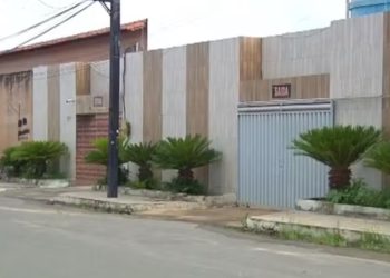 Assaltantes são encontrados dentro de motel no Crato após crime (Foto: Reprodução)
