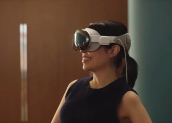 EyeSight, recurso do Apple Vision Pro, permite escolher se outras pessoas verão olhos de quem está usando os óculos (Foto: Divulgação/Apple)