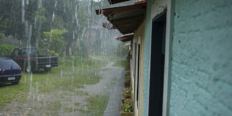 Choveu em quase 90% das cidades do Ceará entre domingo e segunda; veja locais