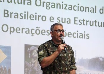 Coronel Bernardo Correia, foi preso hoje ao desembarcar em Brasília. Ele estava nos EUA e foi alvo da  “Operação Tempus Veritatis”, da PF (Foto: Divulgação/Exército)
