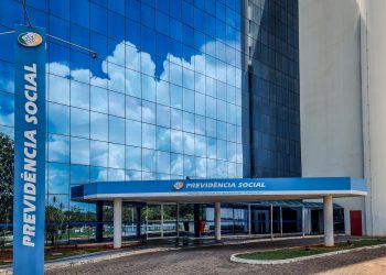 INSS convoca 4,3 milhões de pessoas para fazer prova de vida