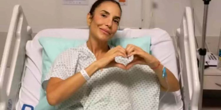Após maratona no Carnaval, Ivete Sangalo é diagnosticada com pneumonia e está internada em Salvador