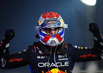Max Verstappen abre temporada da Fórmula 1 com vitória no Bahrein