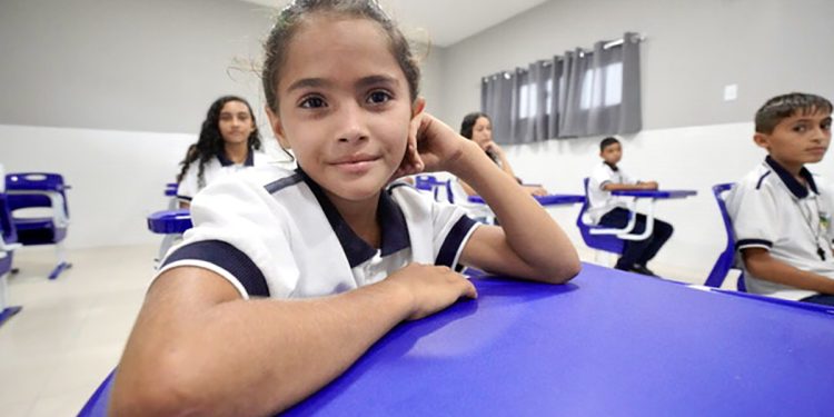 97% das crianças cearenses estão alfabetizadas, revela dados do Spaece